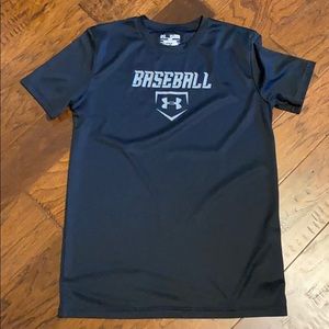 3/$15 UA HeatGear Tshirt